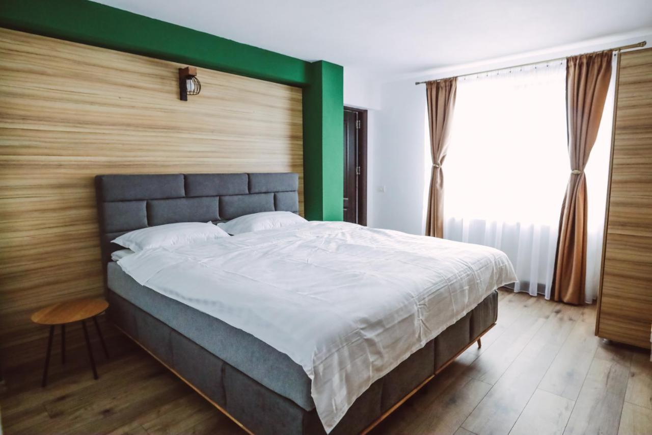 Altitude Guest House Ранца Екстер'єр фото