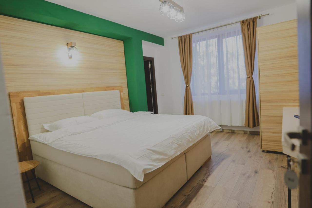 Altitude Guest House Ранца Екстер'єр фото