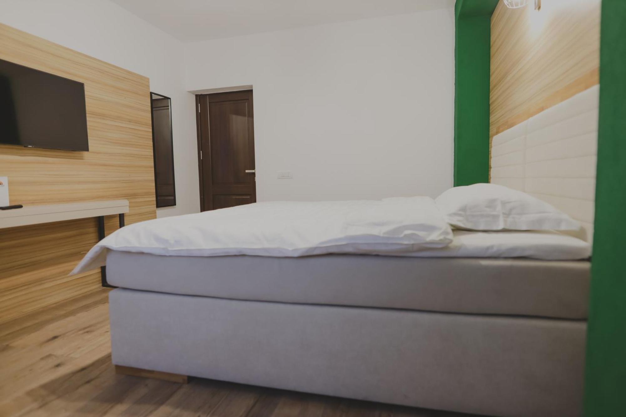 Altitude Guest House Ранца Номер фото