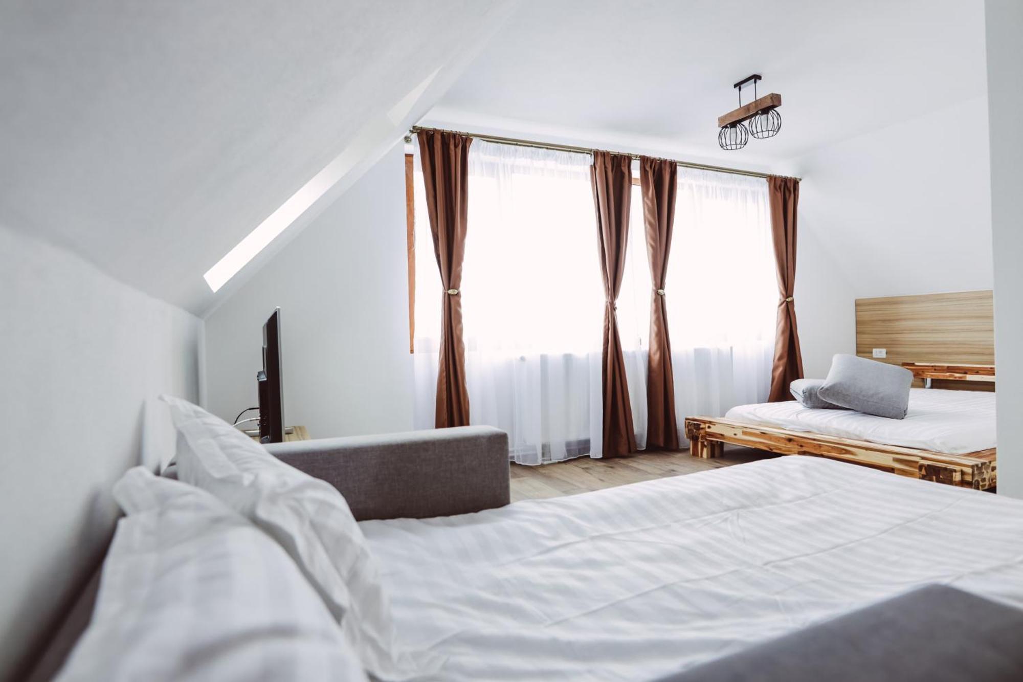 Altitude Guest House Ранца Номер фото